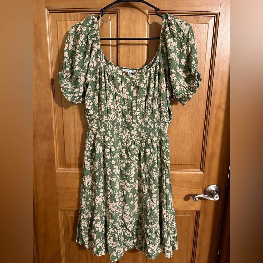 Pink blush Maternity dress M never worn
